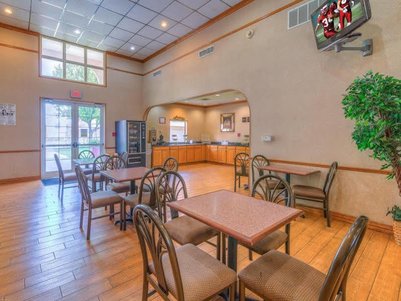 Red Roof Inn Amarillo West Экстерьер фото